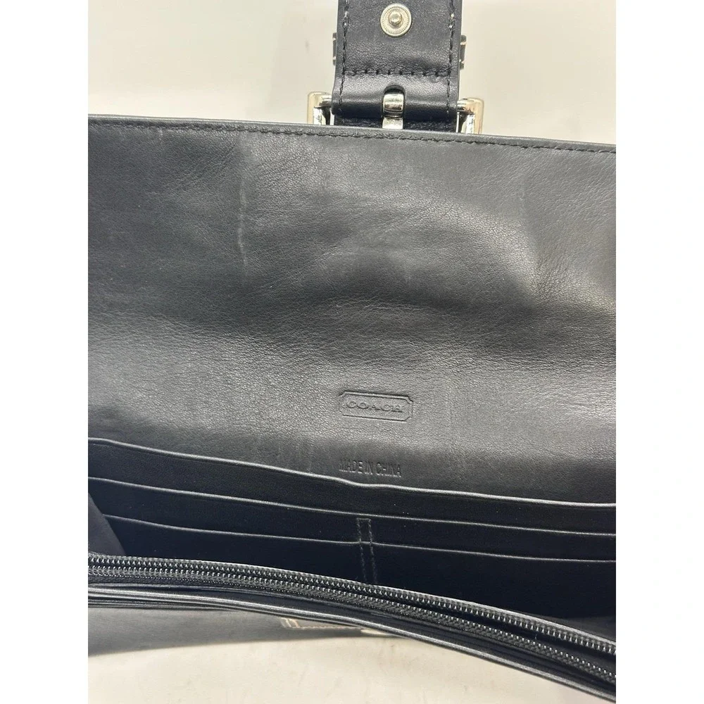 COACH Soho Hampton Black Leather Large Buckle Wallet Buckle